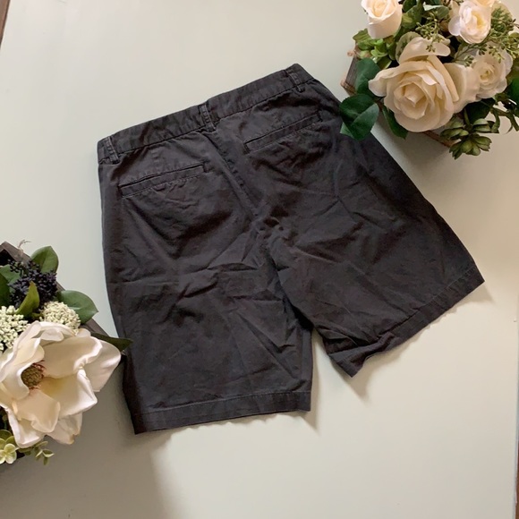 J. Crew Womens Shorts - Size 2 - Picture 3 of 5